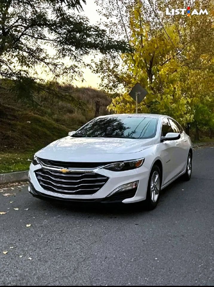 Chevrolet Malibu: фото владельца