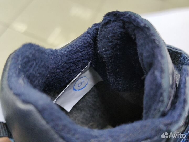 Ботинки демисезонные Котофей кожа. 30,31,35