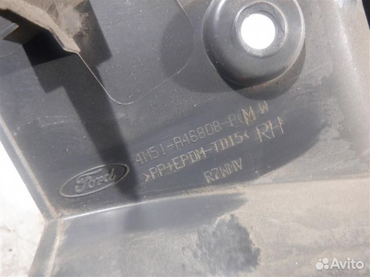 Направляющая (кузов наружные) Форд Фокус 2