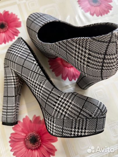 Туфли женские 37 размер б/у