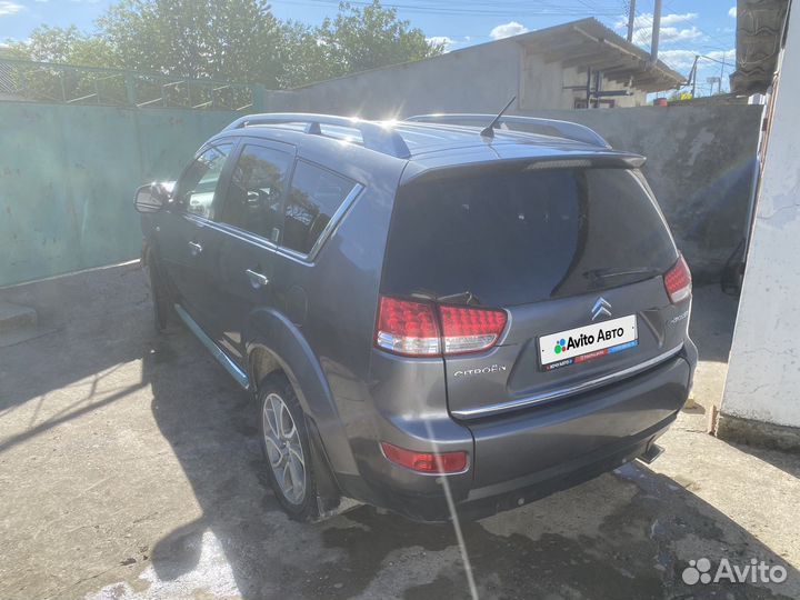 Citroen C-Crosser 2.4 CVT, 2009, битый, 160 000 км