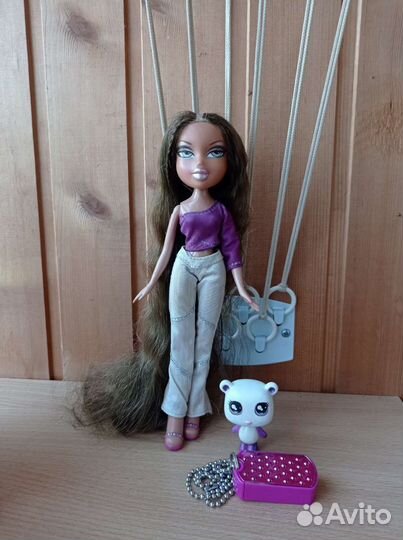 Кукла Bratz