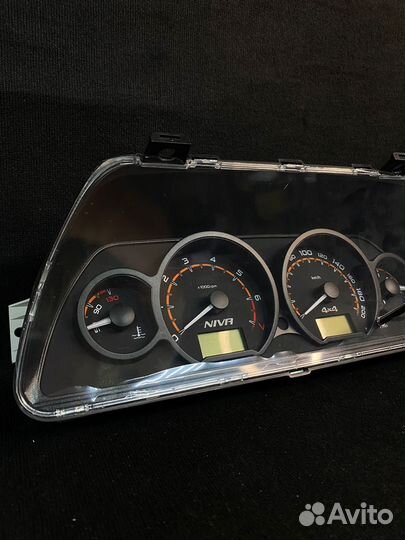 Приборная панель на Лада Нива новая