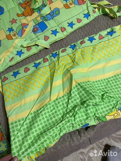 Бортики в кроватку