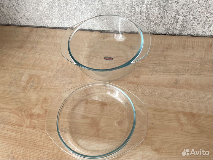 Кастрюля из жаропрочного стекла 2,5 литра