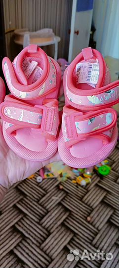 Босоножки для девочки