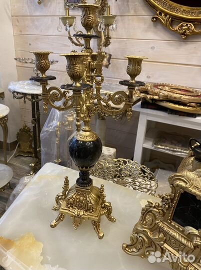 Бронзовые часы и канделябры набор каминный