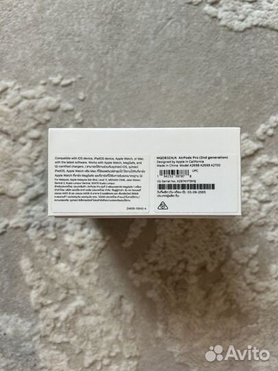 Коробка от наушников Airpods