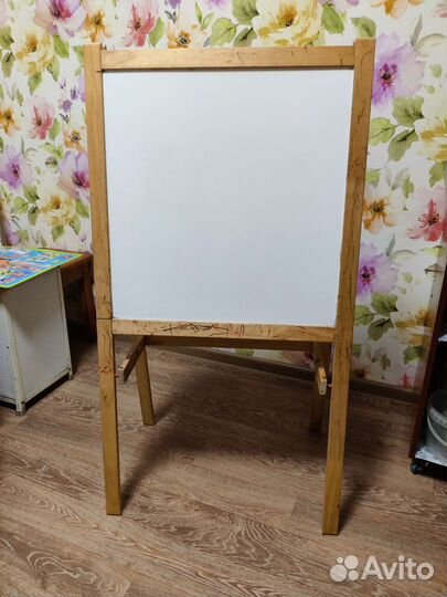 Доска для рисования мелом и маркерами