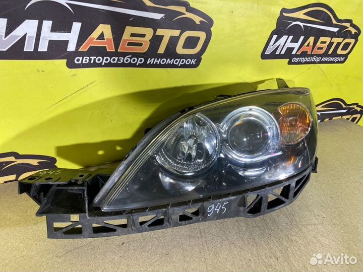 Фара ксенон левая Mazda 3 BK