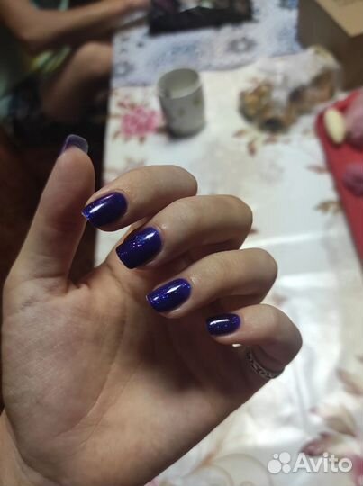 Модель на маникюр