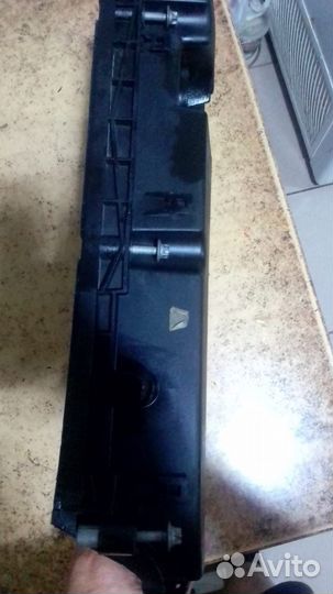 Клапанная крышка