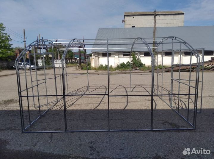 Теплица Прямостенная 4х4м