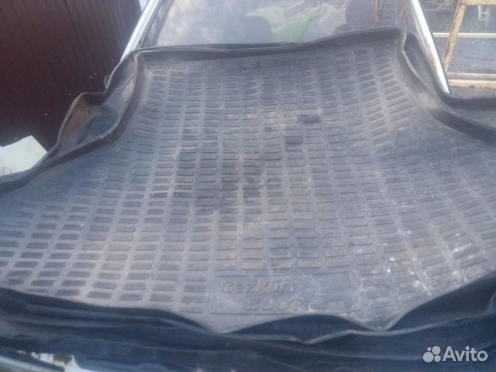 Корик в багажник для ваз газ