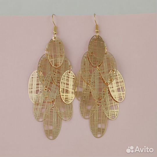 Серьги крупные. Бижутерия
