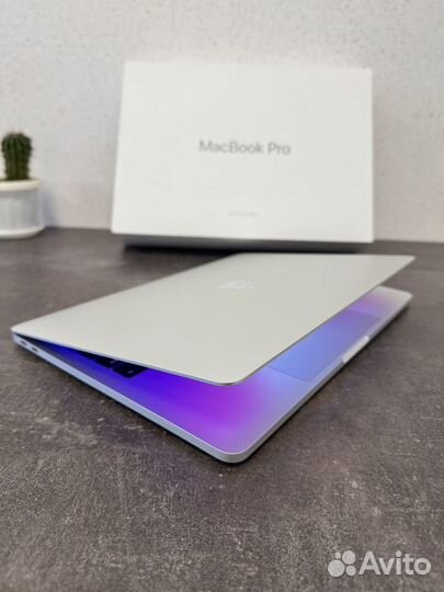 Apple MacBook Pro 13 2016 8/256GB