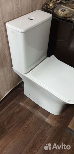 Унитаз с бачком новый