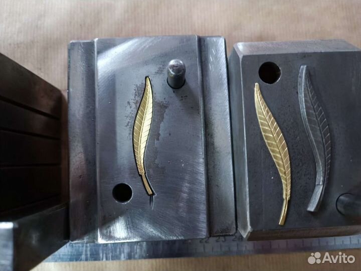 Ювелирное оборудование. Штамп детали брошь