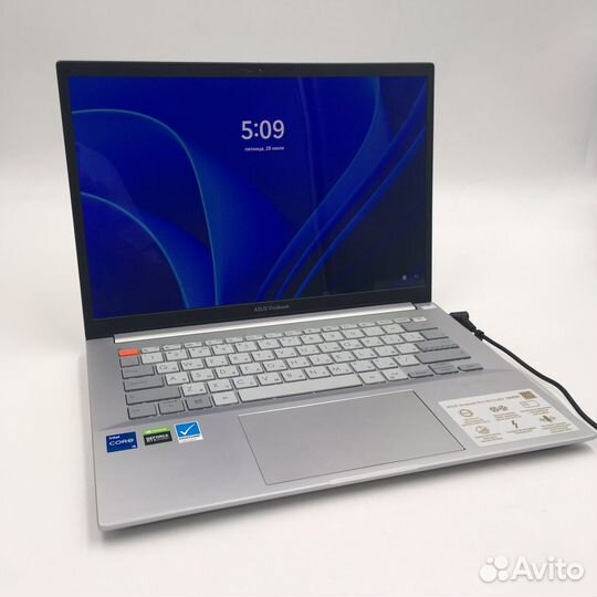 Asus Vivobook Pro 14X oled N7400