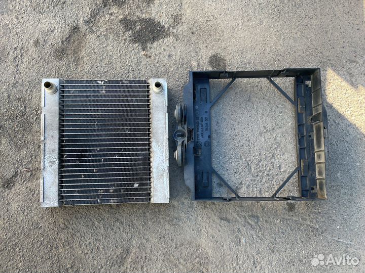 Дополнительный радиатор ож BMW F01 F07 F10