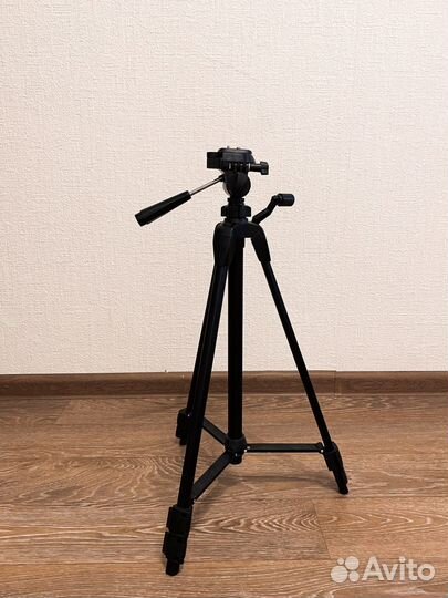 Штатив напольный для камеры и телефона