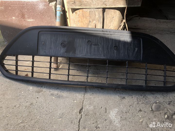 Решетка ford focus 2