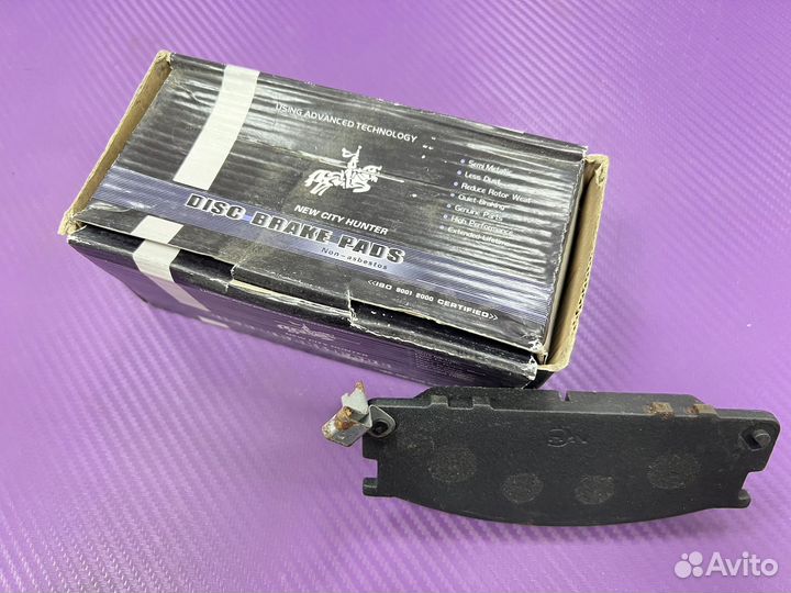 Колодки тормозные дисковые передние Toyota PF1218