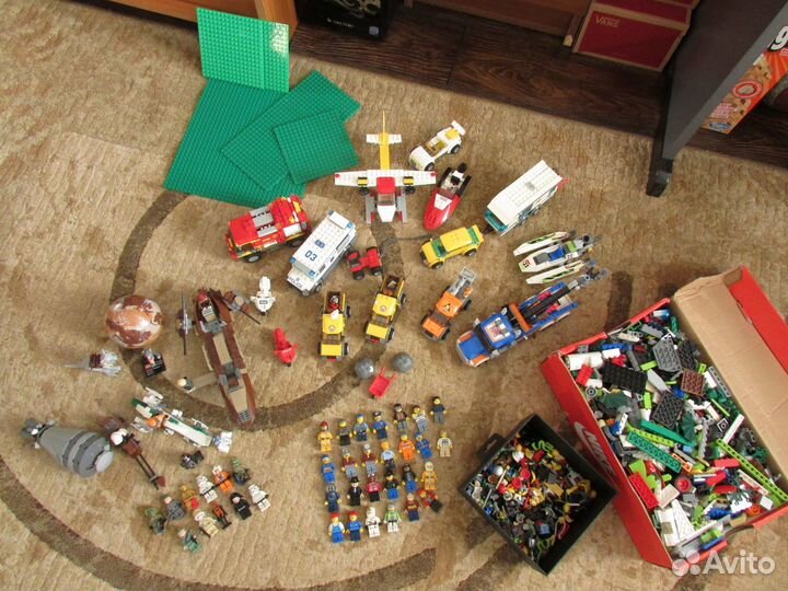 Конструктор Lego (наборы и разобранные детали)