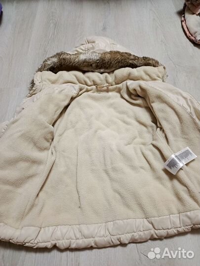 Куртка демисезонная для девочки 92 hm