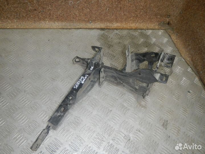 Кронштейн фары правой, BMW -3 (G20) (18)