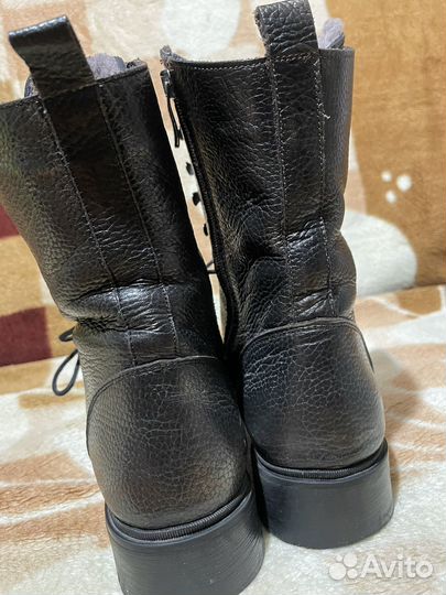 Зимние женские сапоги 38