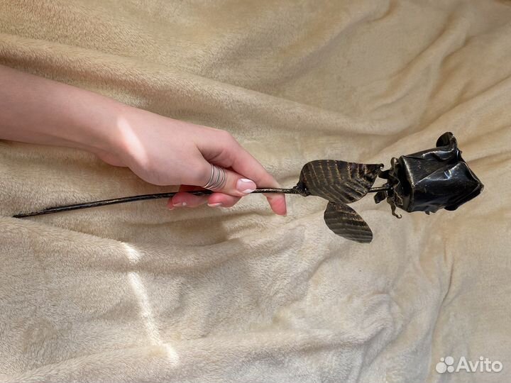 Кованая роза