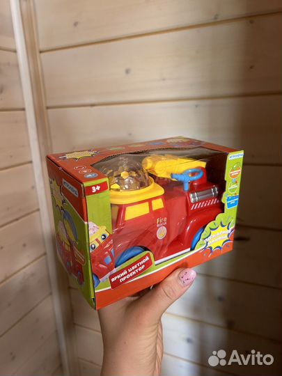 Светящаяся пожарная машина игрушка