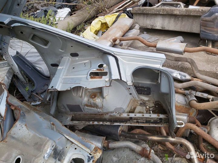 Четверть задняя правая Рено Логан