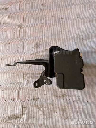 Блок ABS Lexus NX200/200t/300h 2014-2021г ZGZ10