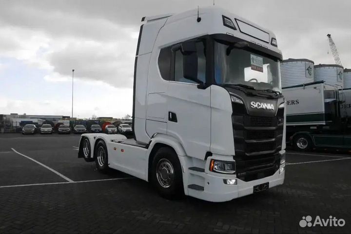 Разбираем грузовик Scania,6 series с 2016