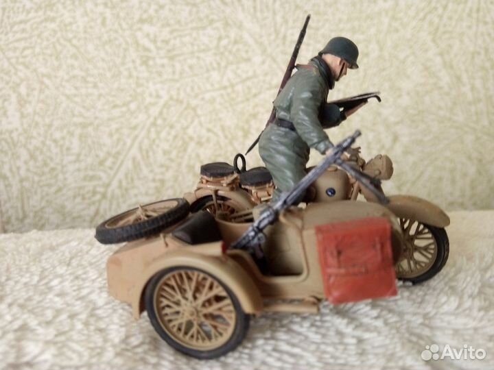 Модель немецкого мотоциклиста 1/35