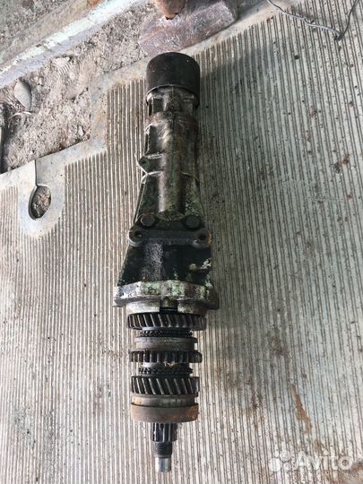 Хвостовик коробки передач Москвич 412