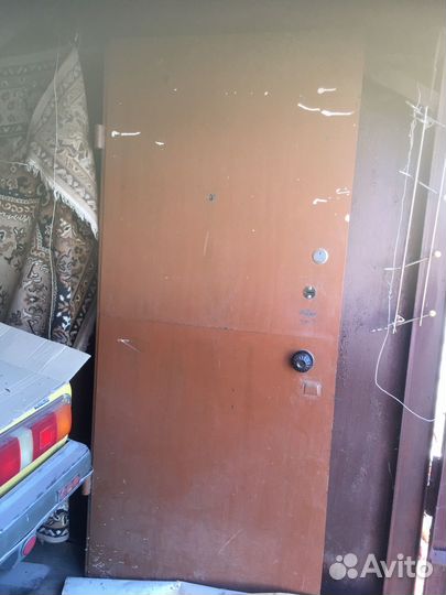 Дверь железная