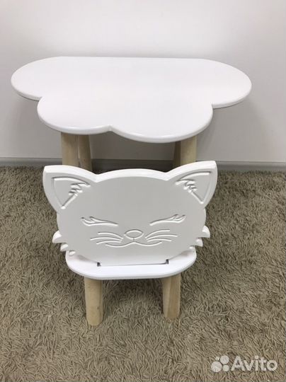 Столик и стульчик для детей