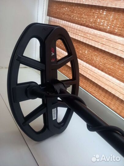 Металлоискатель minelab vanquish 440