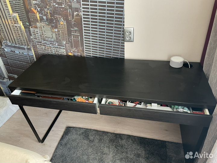 Компьютерный стол IKEA mikke