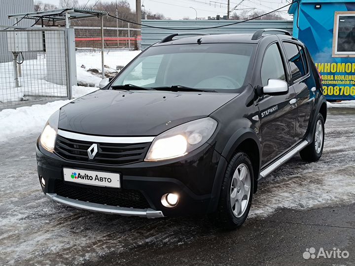 Renault Sandero Stepway 1.6 AT, 2012, 110 000 км