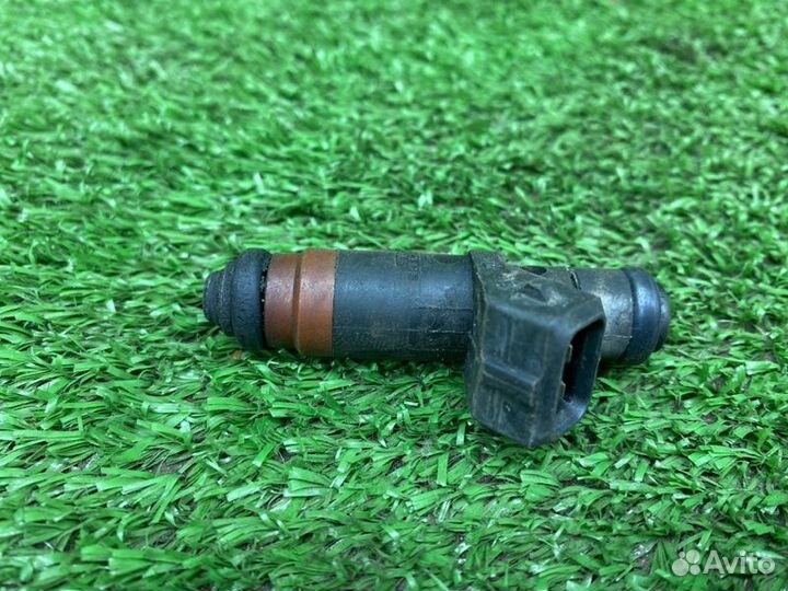 Форсунка топливная Ваз Kalina