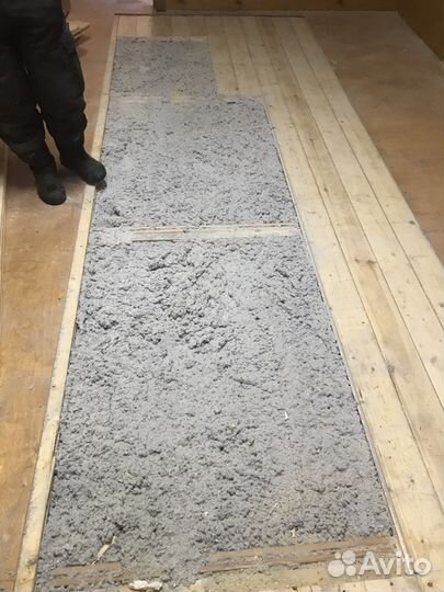 Утепление эковатой. Утеплитель