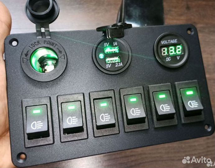 Панeли упpaвления для катеров