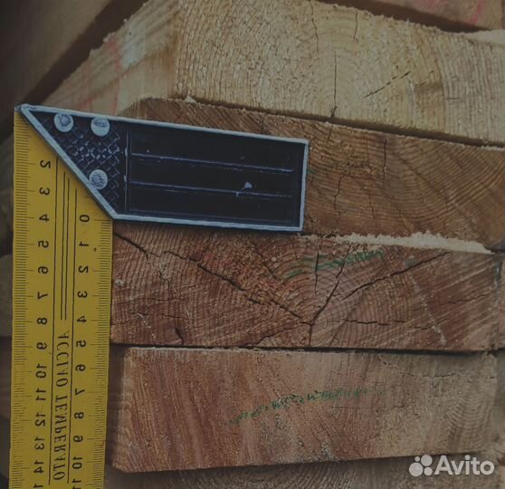 Доски лиственницы 50x140 мм, обработанные камерной сушкой