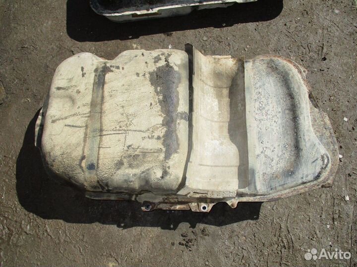 Бак топливный Mitsubishi Lancer 10