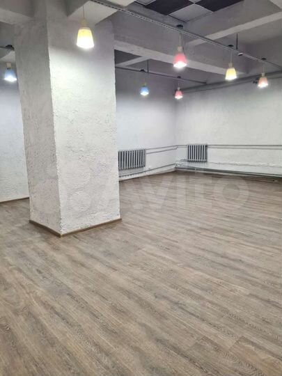 Свободного назначения, 70 м²