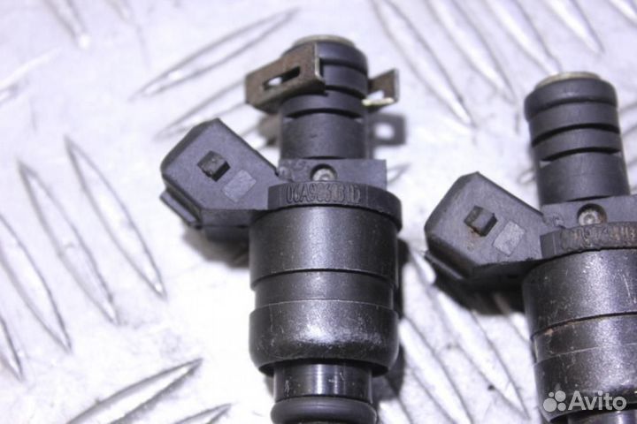 Форсунка двигателя Audi A3 1996 2003